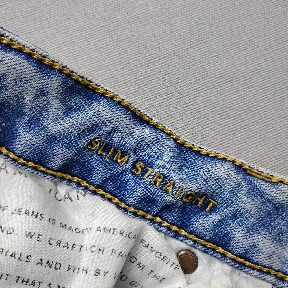 American Eagle Slim Straight Jeans Mens 32x34 Light Wash Blue Denim Stretch